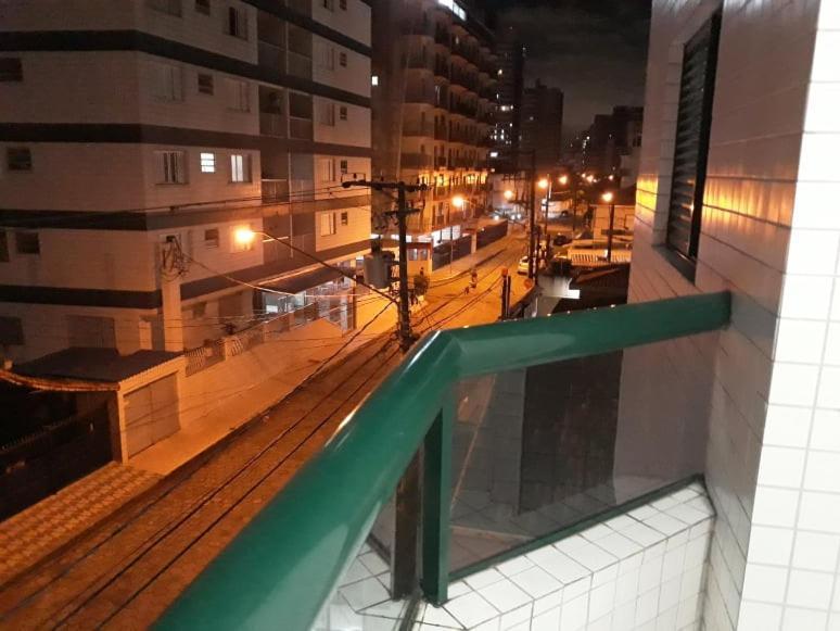 Apto aconchegante a uma quadra da praia - Aviação, Praia Grande - SP Praia Grande (Santos) Extérieur photo